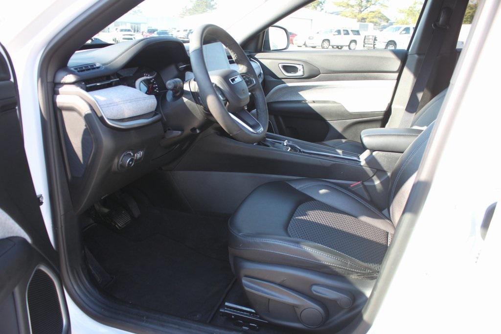 used 2024 Jeep Compass car, priced at $21,981