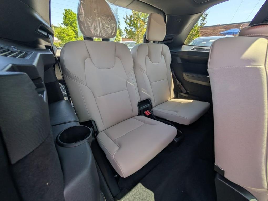 new 2026 Volvo XC90 car, priced at $72,543