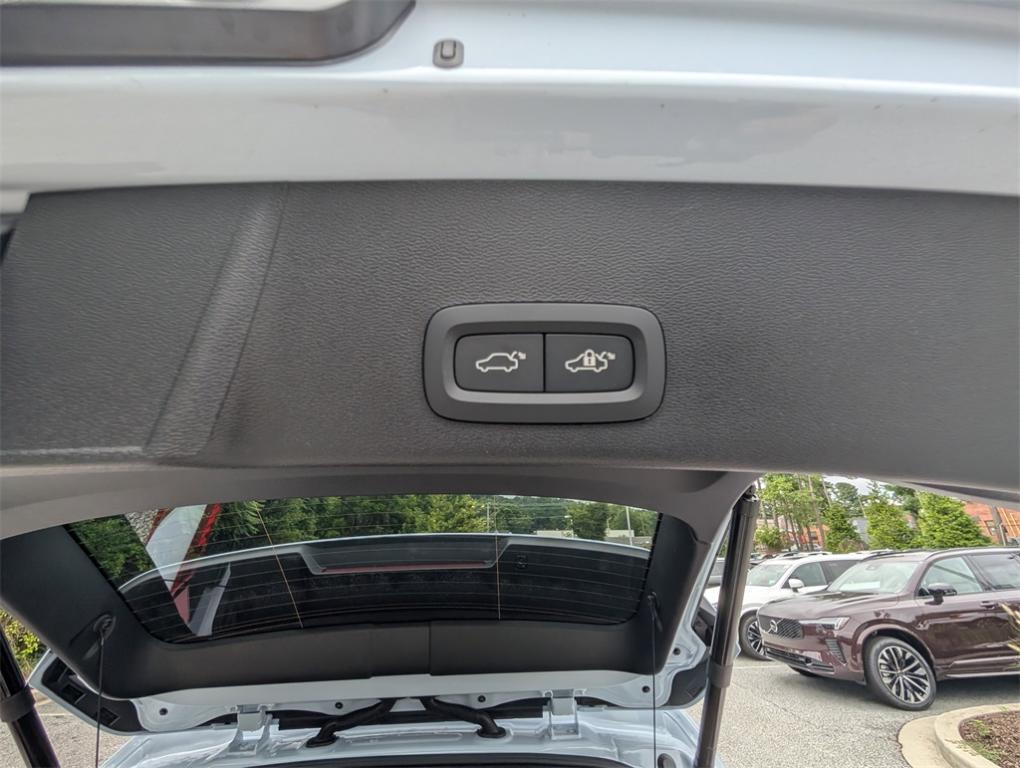 new 2026 Volvo XC40 car, priced at $47,150