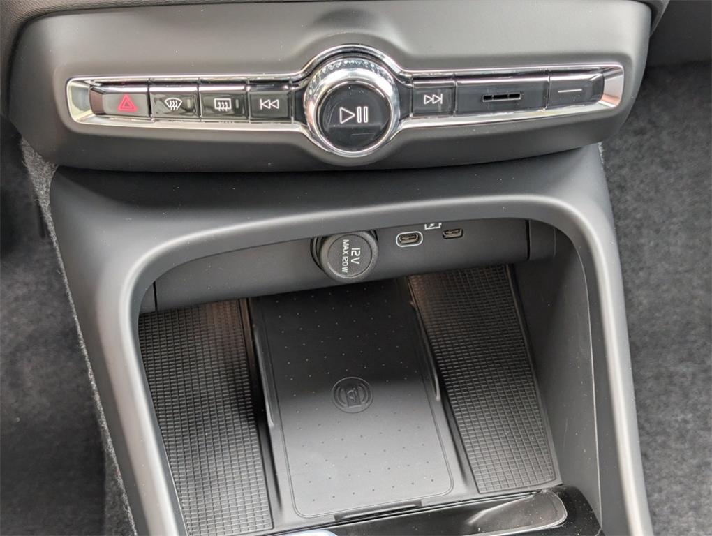 new 2026 Volvo XC40 car, priced at $47,150