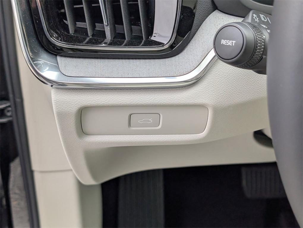 new 2026 Volvo V60 Cross Country car, priced at $55,685