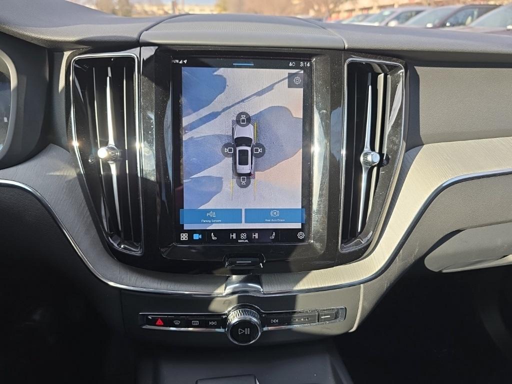 used 2025 Volvo XC60 car, priced at $35,670