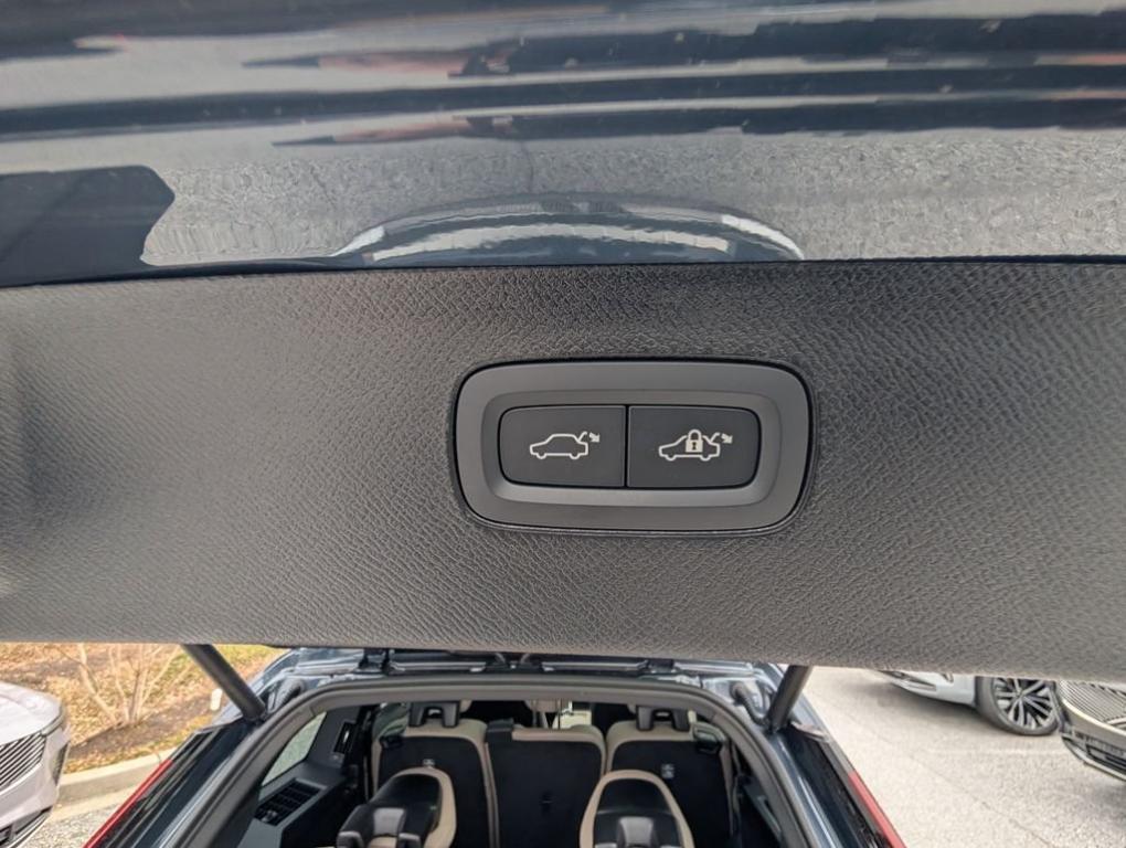 new 2026 Volvo XC90 car, priced at $77,173