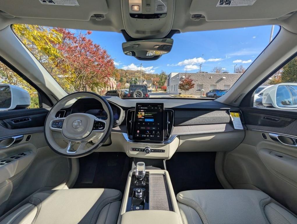 new 2026 Volvo XC90 car, priced at $74,953