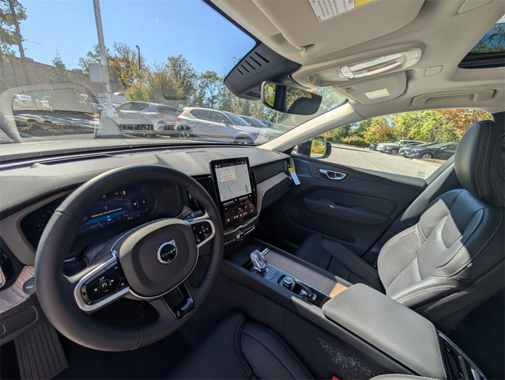 new 2026 Volvo XC60 car, priced at $61,875