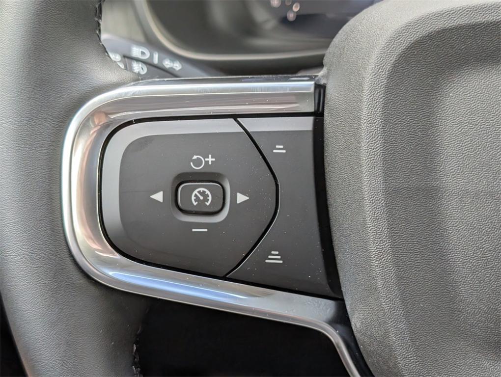 new 2026 Volvo XC40 car, priced at $47,150