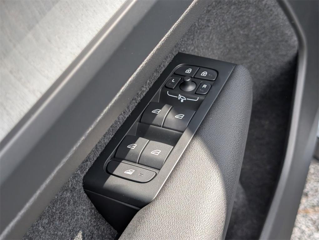 new 2026 Volvo XC40 car, priced at $47,150