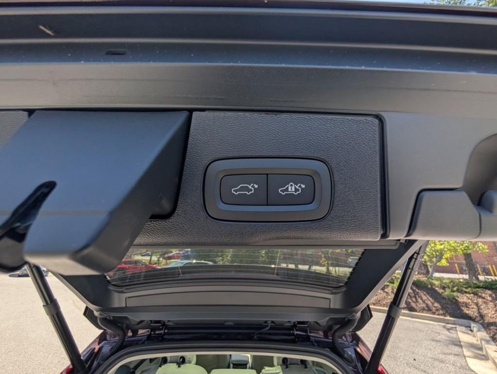 new 2026 Volvo XC60 car, priced at $66,778