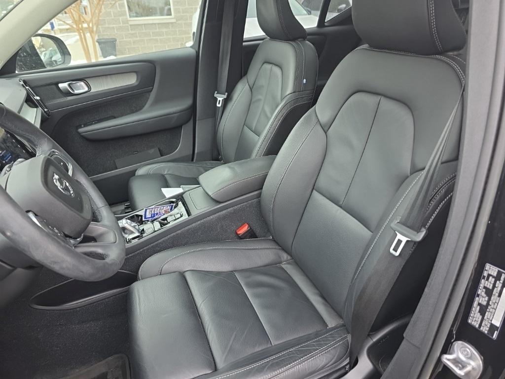 used 2023 Volvo XC40 car, priced at $29,770