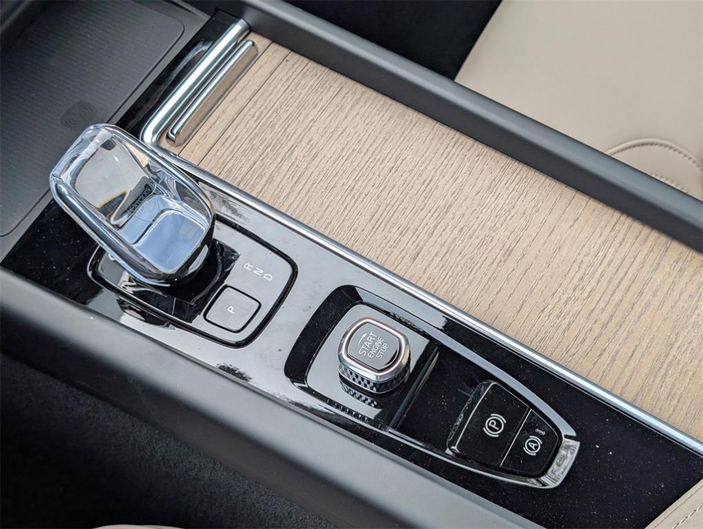 new 2026 Volvo XC60 car, priced at $55,990