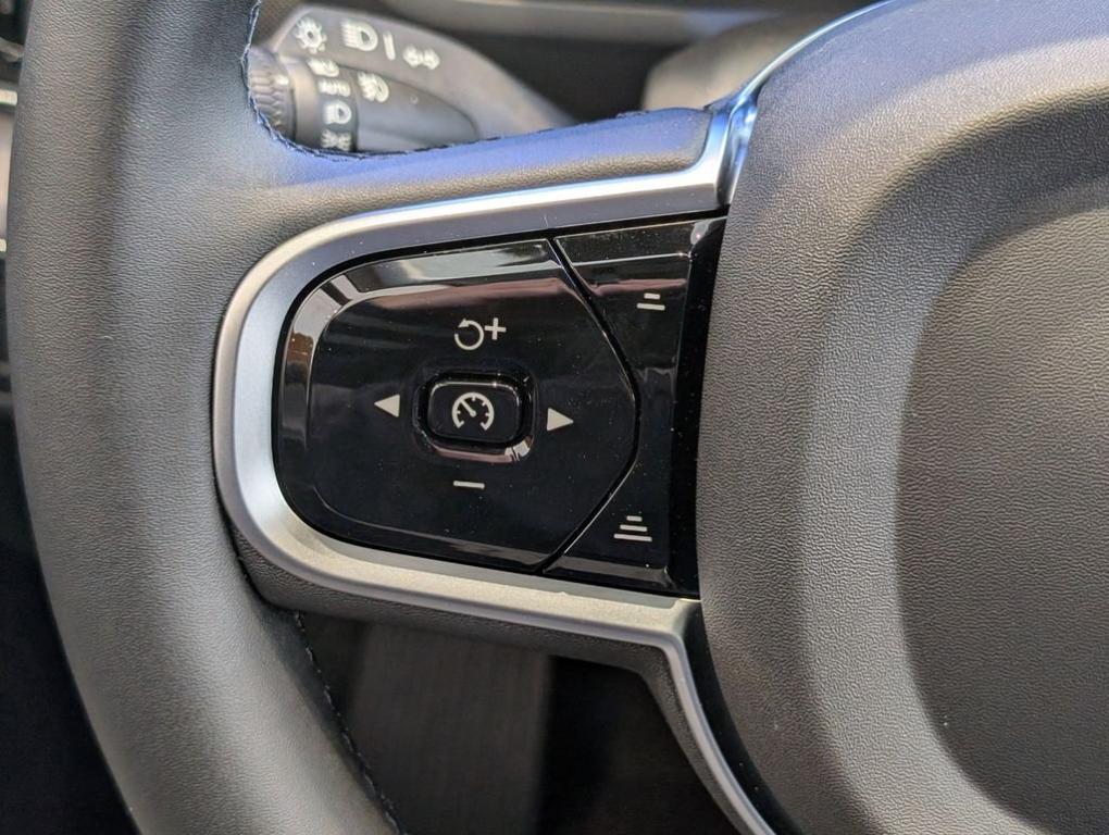 new 2026 Volvo XC90 Plug-In Hybrid car, priced at $84,625