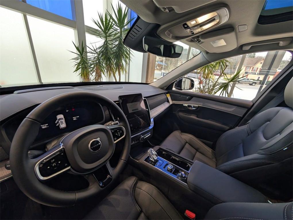 new 2026 Volvo XC90 Plug-In Hybrid car, priced at $83,125