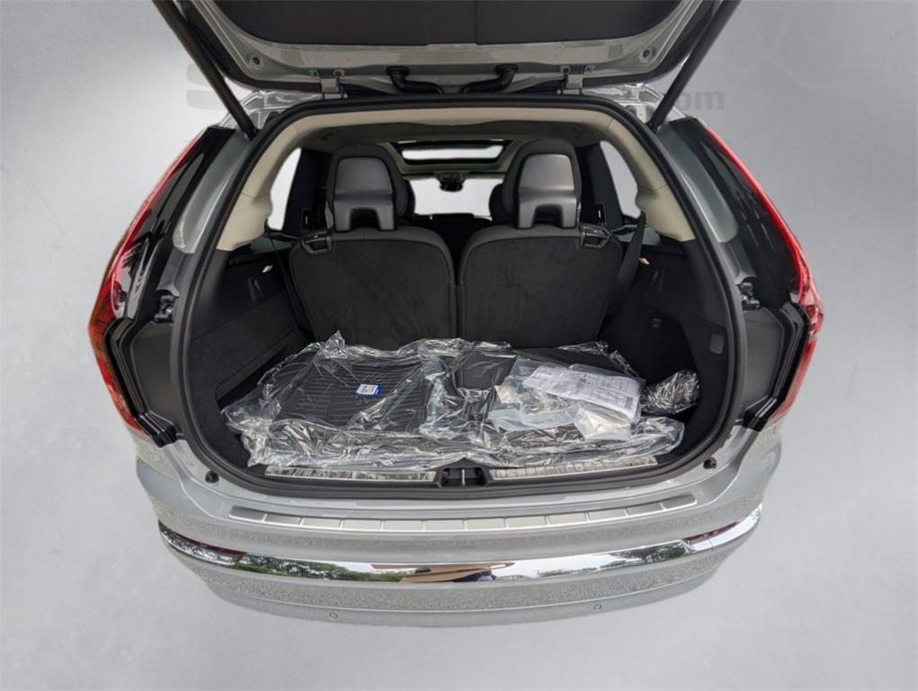new 2026 Volvo XC90 car, priced at $69,325