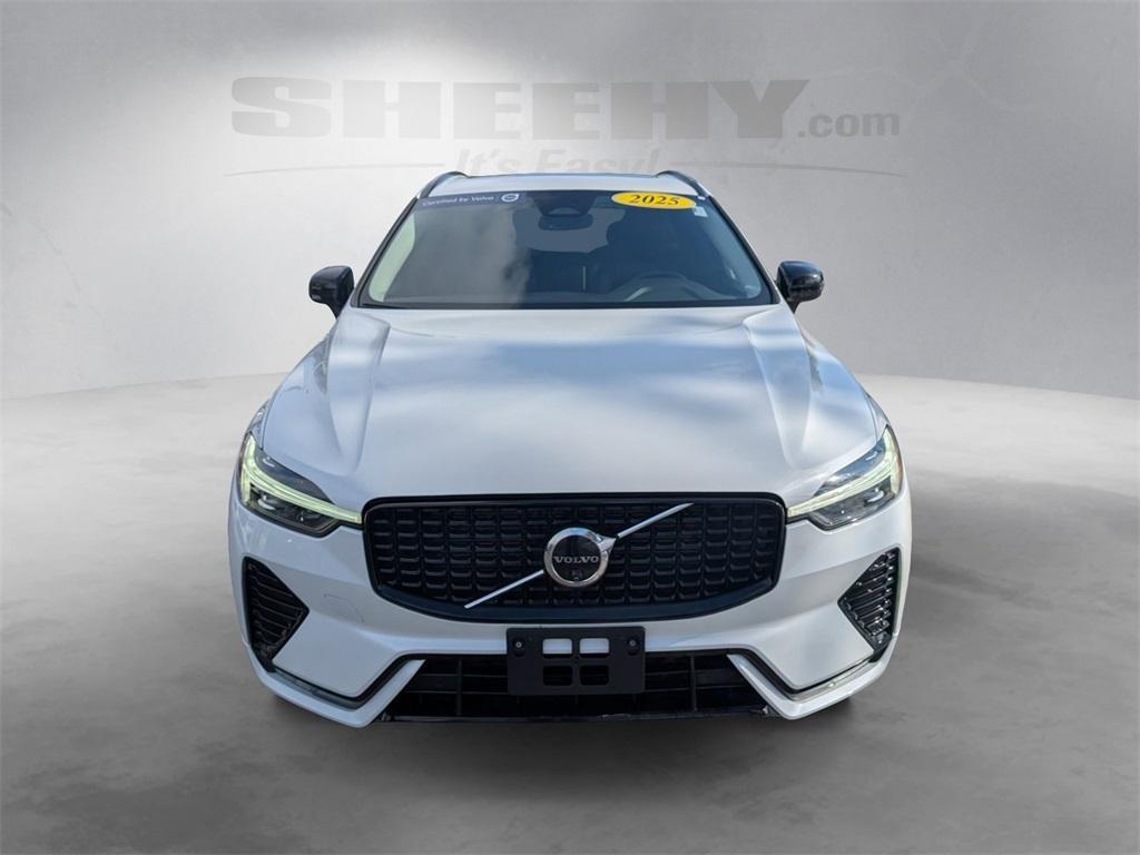 used 2025 Volvo XC60 car, priced at $34,670