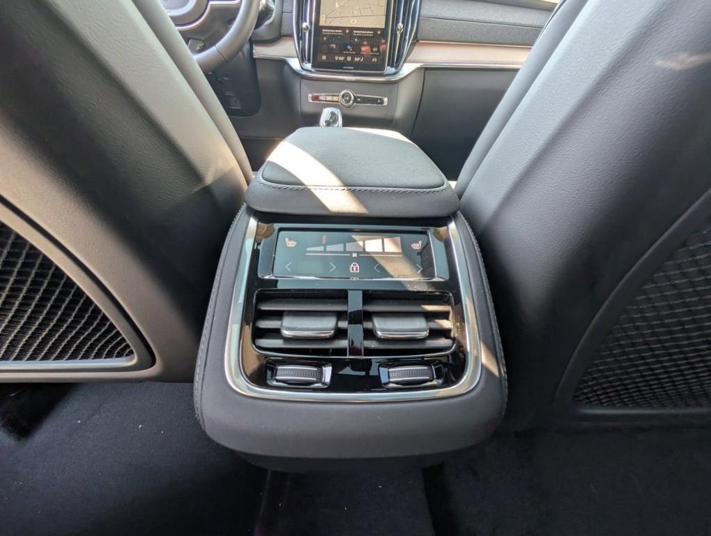 new 2026 Volvo XC90 car, priced at $70,825