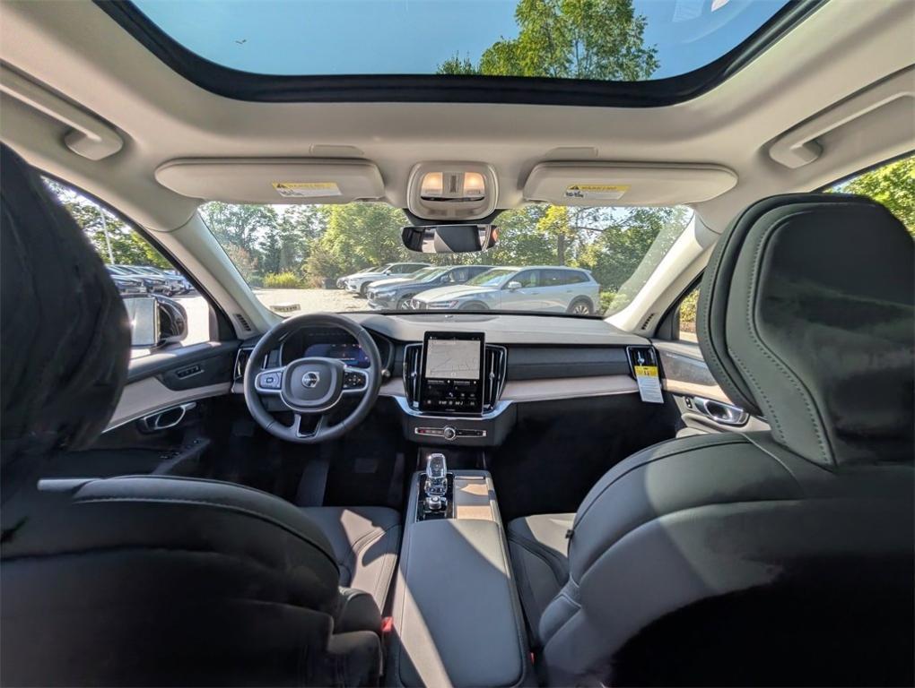 new 2026 Volvo XC90 car, priced at $69,325