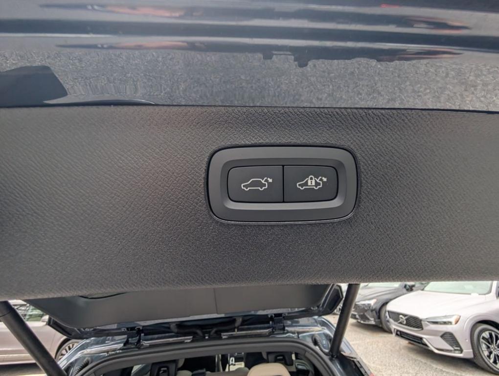 new 2026 Volvo XC90 car, priced at $71,743