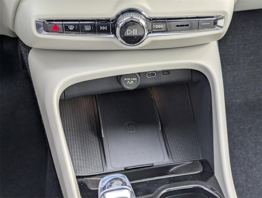 new 2026 Volvo XC40 car, priced at $43,750