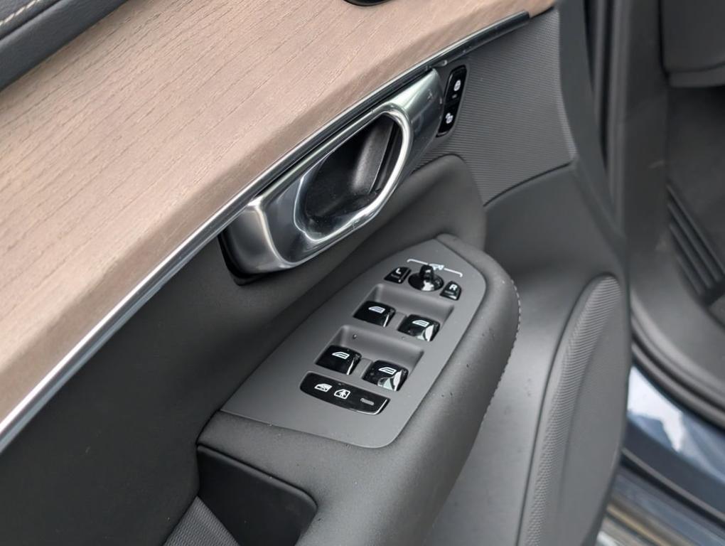 new 2026 Volvo XC90 Plug-In Hybrid car, priced at $81,793