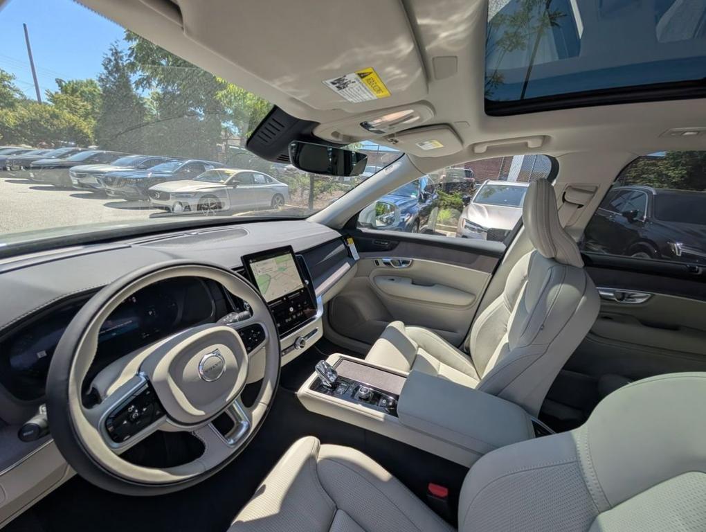 new 2026 Volvo XC90 Plug-In Hybrid car, priced at $87,343