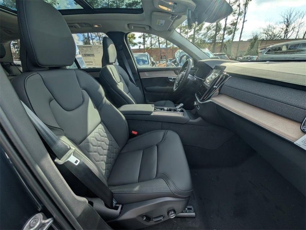 new 2026 Volvo XC90 Plug-In Hybrid car, priced at $79,375