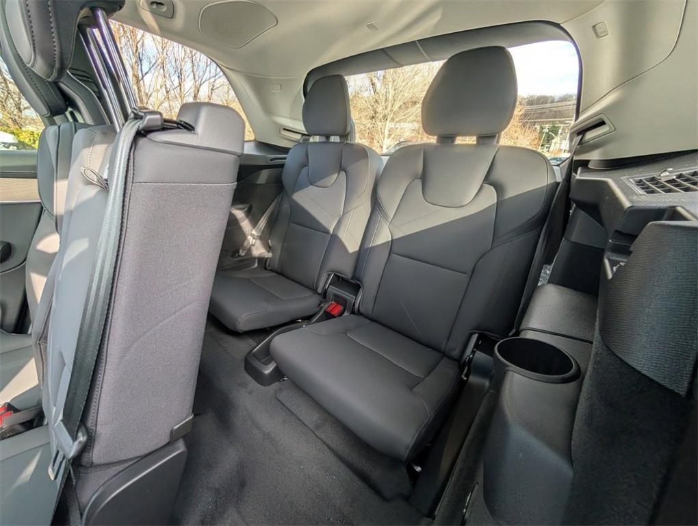 new 2026 Volvo XC90 Plug-In Hybrid car, priced at $79,375