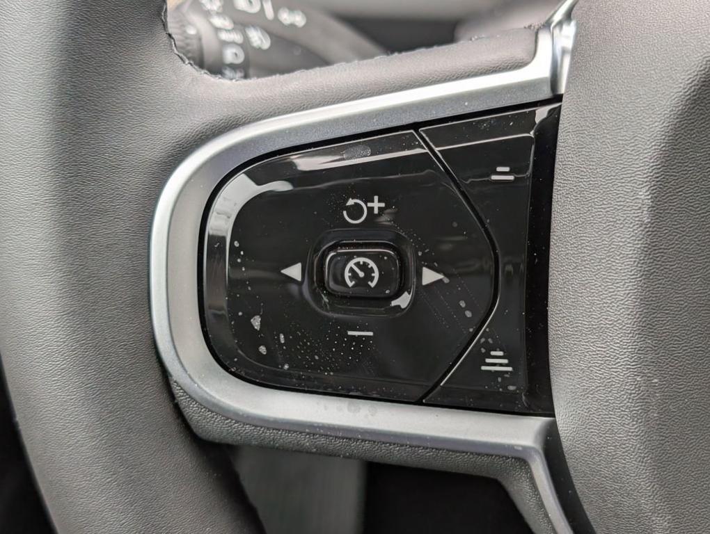 new 2026 Volvo XC90 car, priced at $72,543