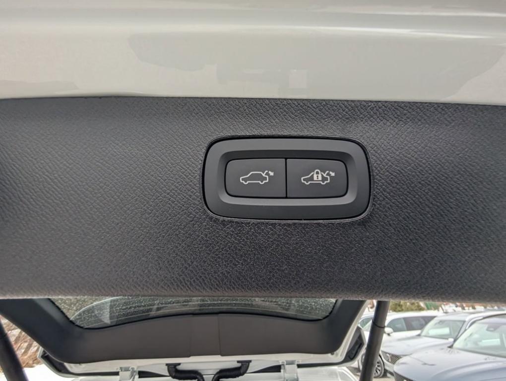 new 2026 Volvo XC90 car, priced at $72,543