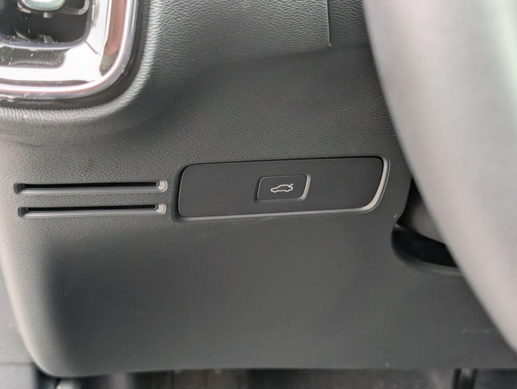 new 2026 Volvo XC40 car, priced at $54,198