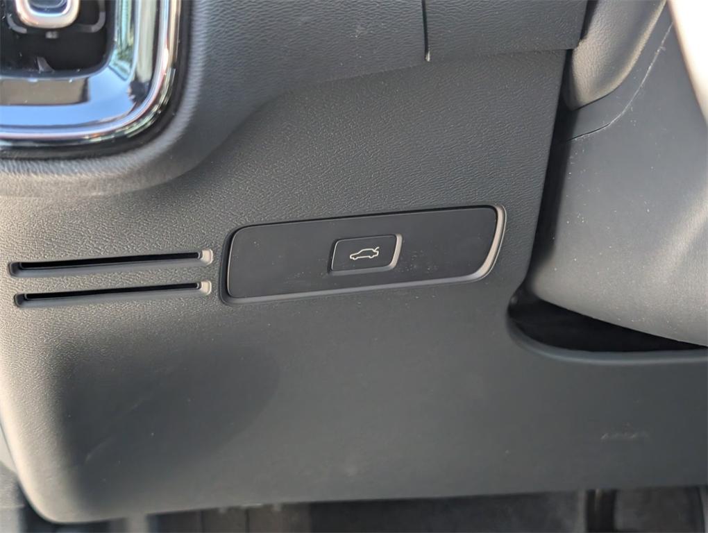 new 2026 Volvo XC40 car, priced at $47,150