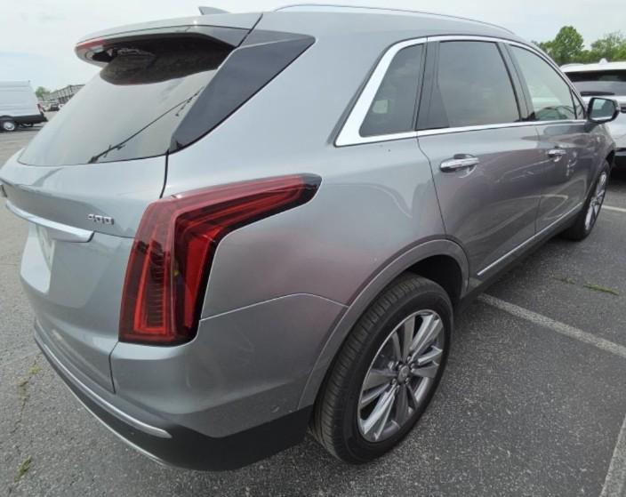 used 2025 Cadillac XT5 car, priced at $52,298