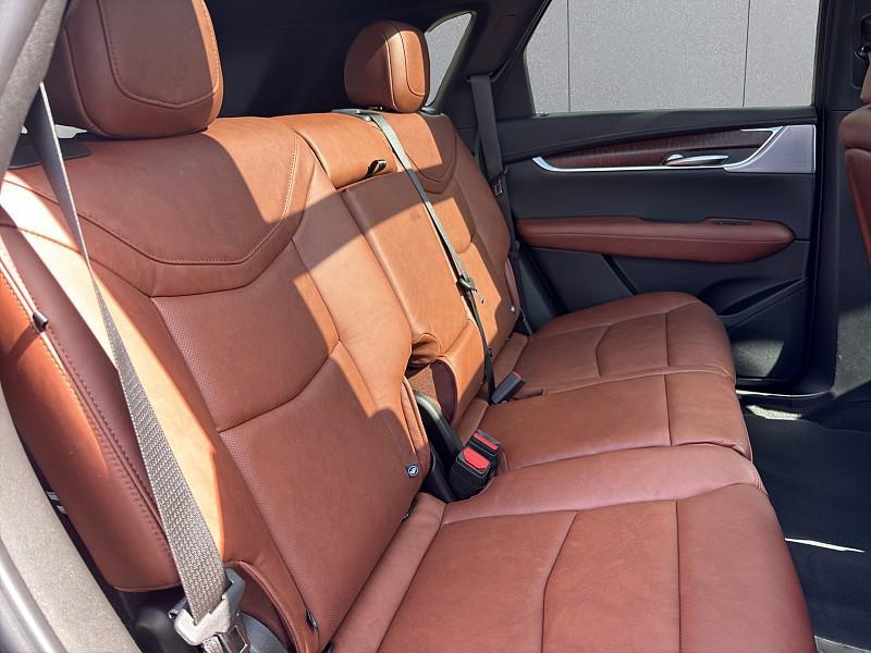 new 2026 Cadillac XT5 car, priced at $65,439