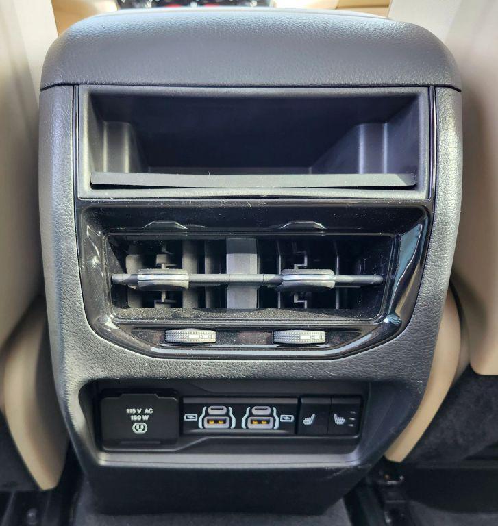 used 2022 Jeep Grand Cherokee car, priced at $34,750