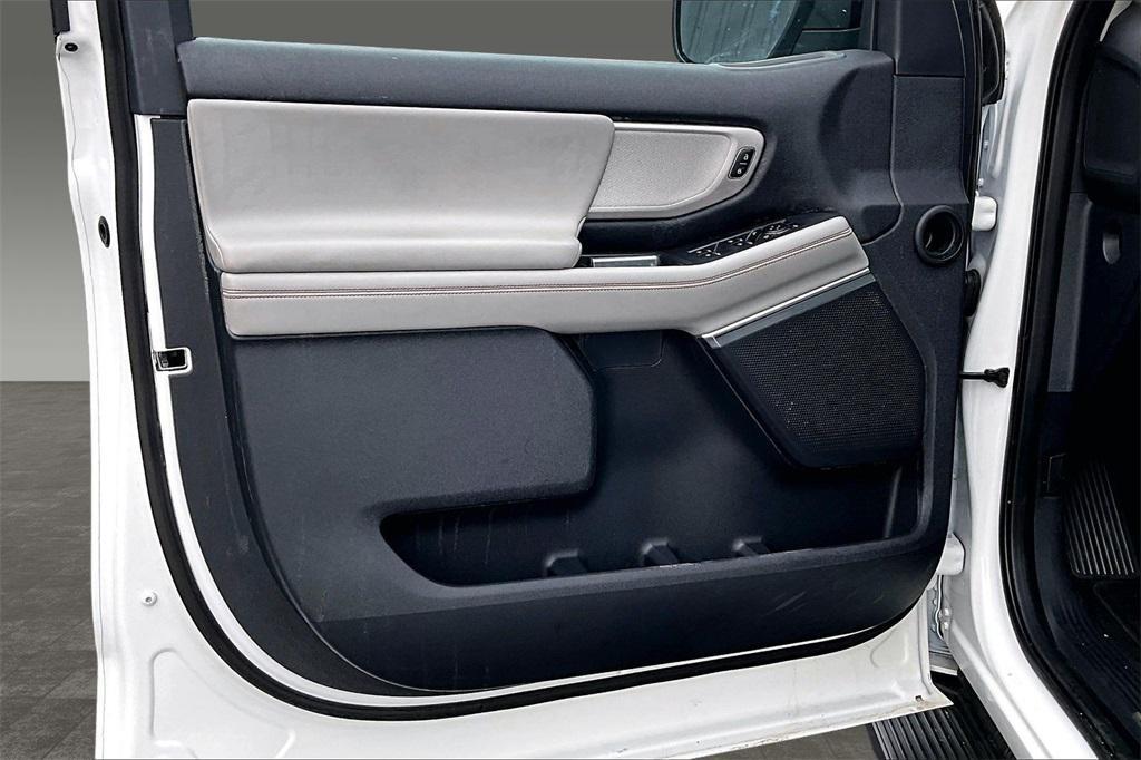 used 2025 Ford Expedition car, priced at $59,195