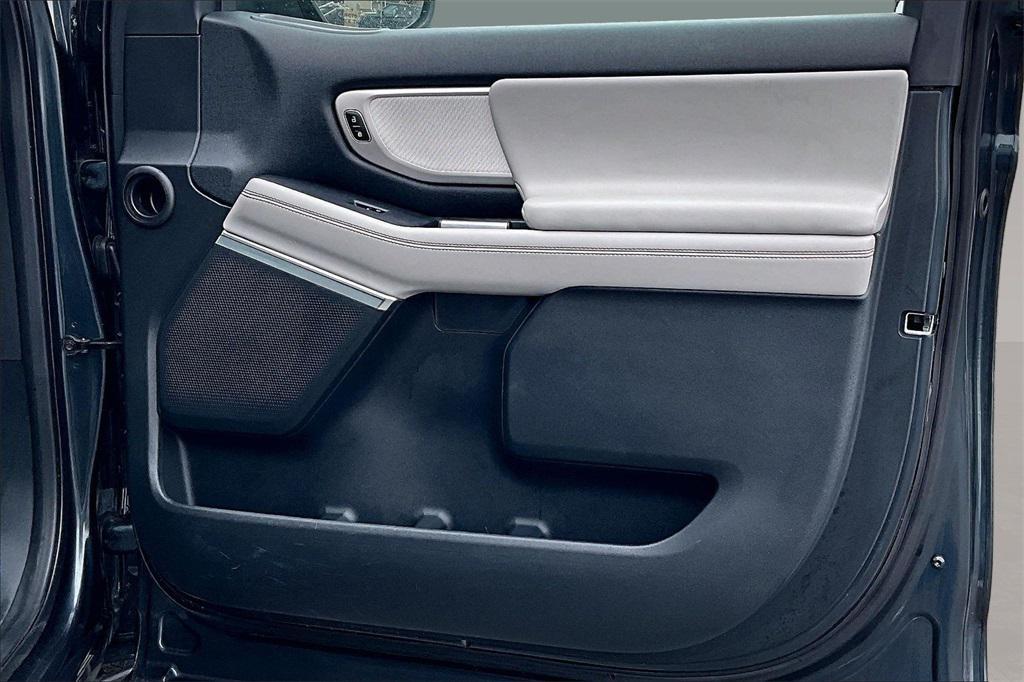 used 2025 Ford Expedition car, priced at $60,645