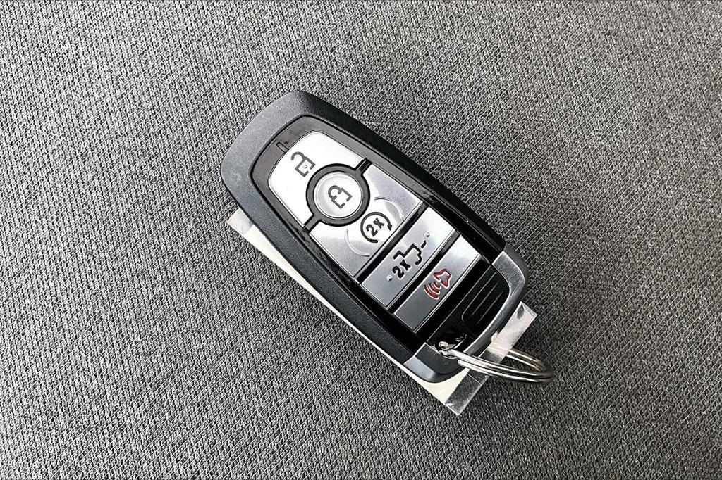 used 2022 Ford F-150 car, priced at $35,000