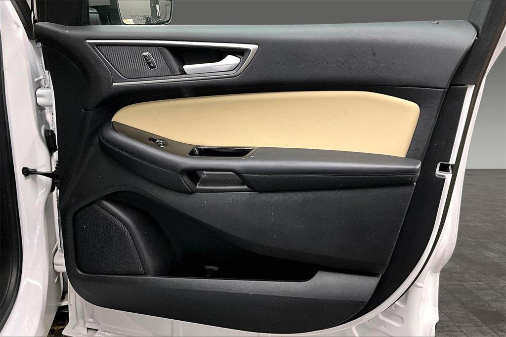 used 2018 Ford Edge car, priced at $12,394