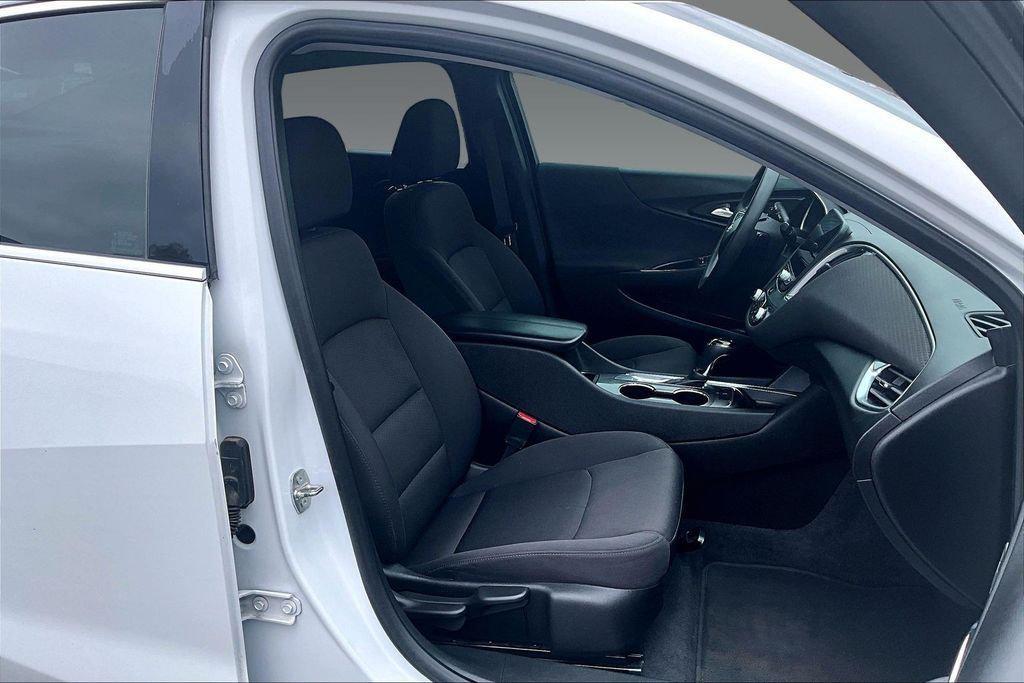 used 2019 Chevrolet Malibu car, priced at $13,534