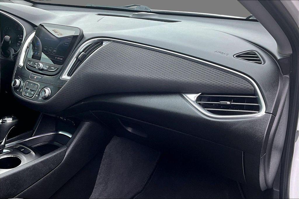 used 2019 Chevrolet Malibu car, priced at $13,534