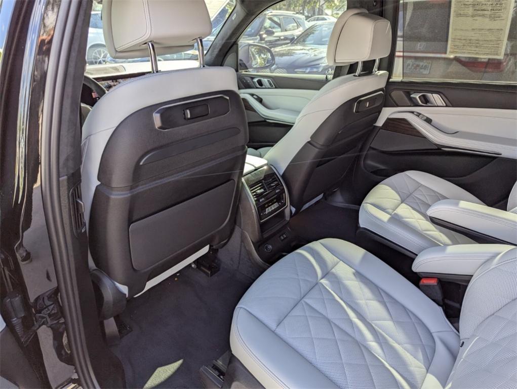 used 2025 BMW X7 car, priced at $79,100