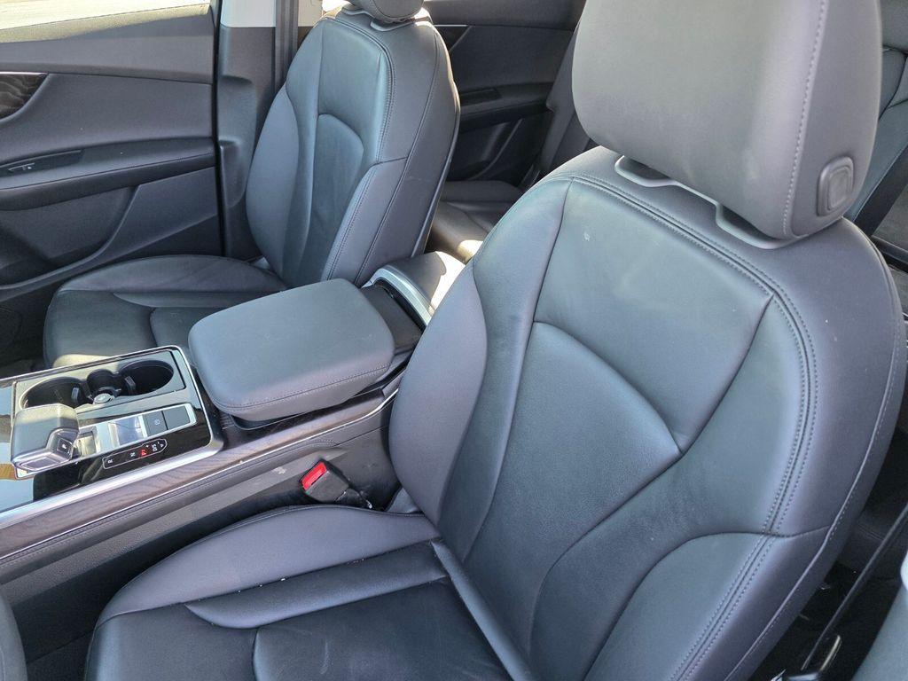 used 2023 Audi Q7 car, priced at $38,995