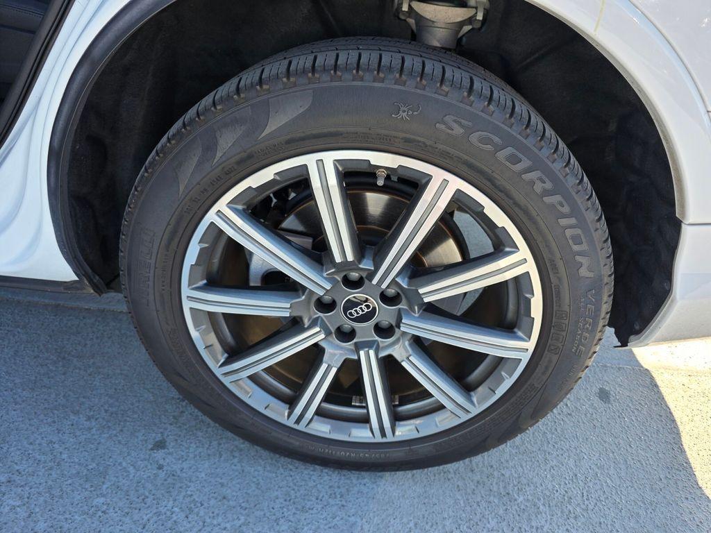 used 2023 Audi Q7 car, priced at $38,995