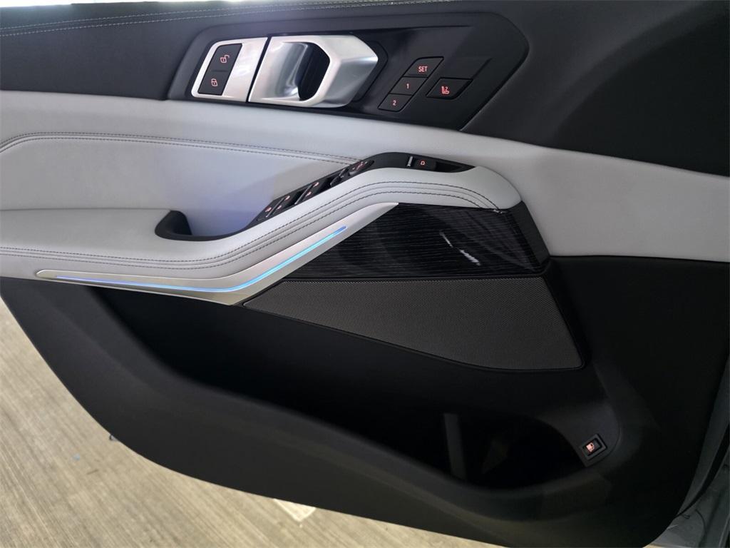 new 2026 BMW X5 PHEV car, priced at $91,250