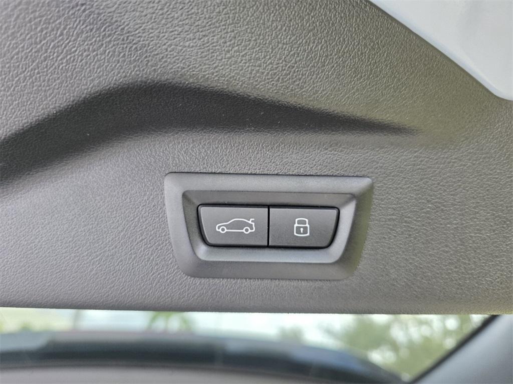 used 2024 BMW X7 car, priced at $59,600