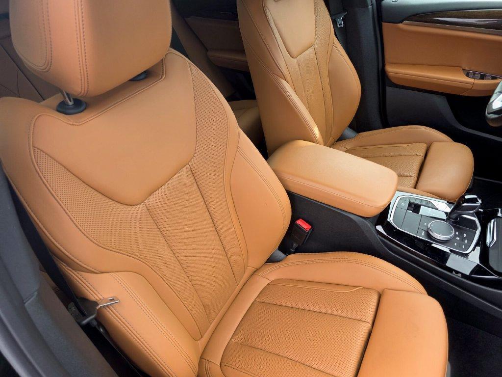 BMW X3 view 27