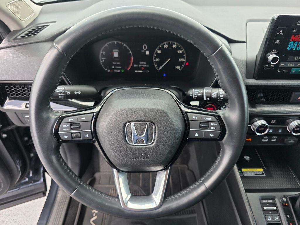 used 2023 Honda CR-V car, priced at $32,698