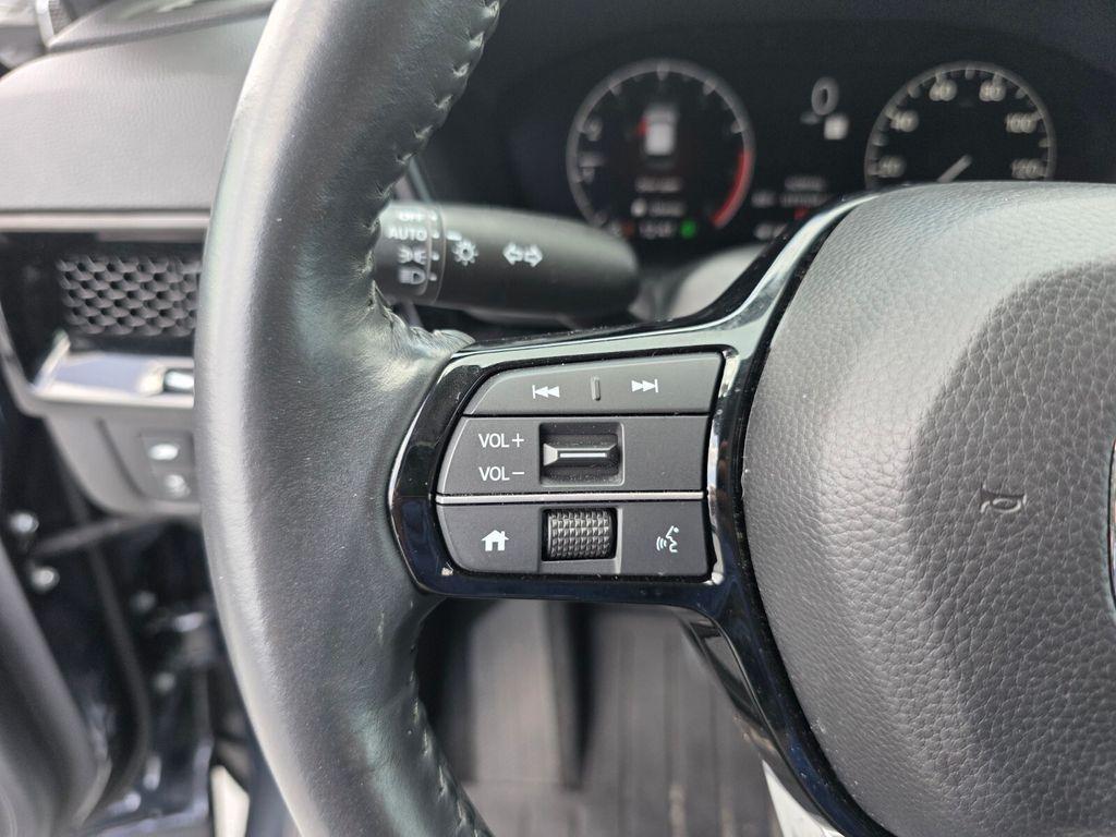 used 2023 Honda CR-V car, priced at $32,698