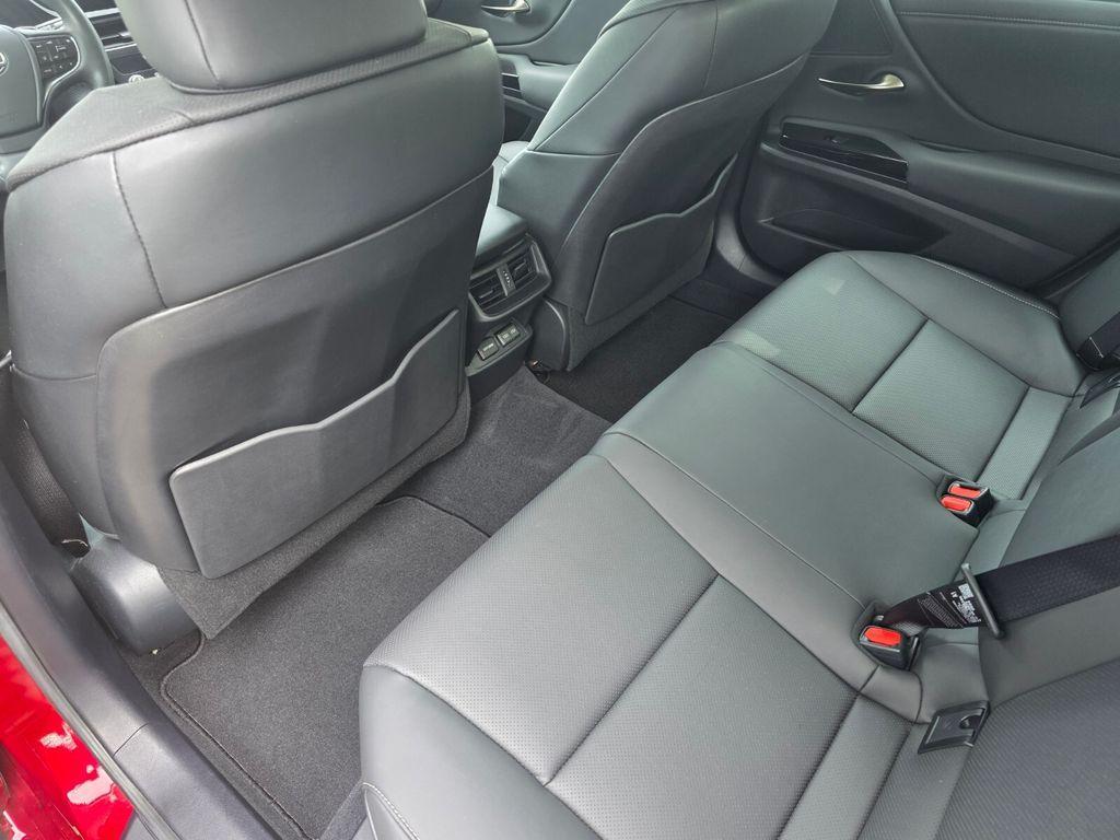 used 2024 Lexus ES 350 car, priced at $41,995