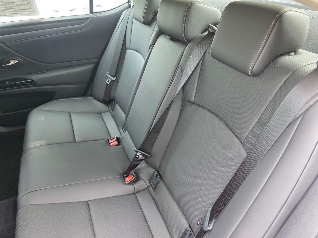 used 2024 Lexus ES 350 car, priced at $41,995