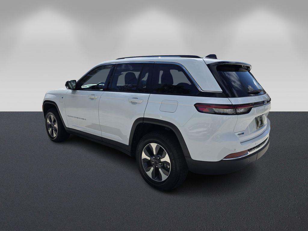used 2022 Jeep Grand Cherokee 4xe car, priced at $25,995